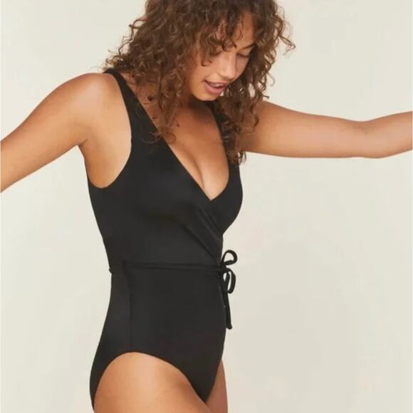 Andie Belmar One Piece Swimsuit Black Size Large NWT Minimalist Resort‎ Beach - Picture 2 of 11